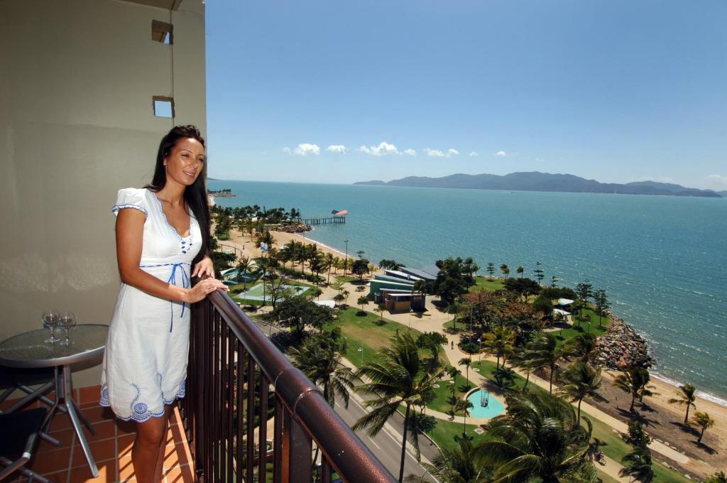Aquarius On The Beach Townsville Dış mekan fotoğraf