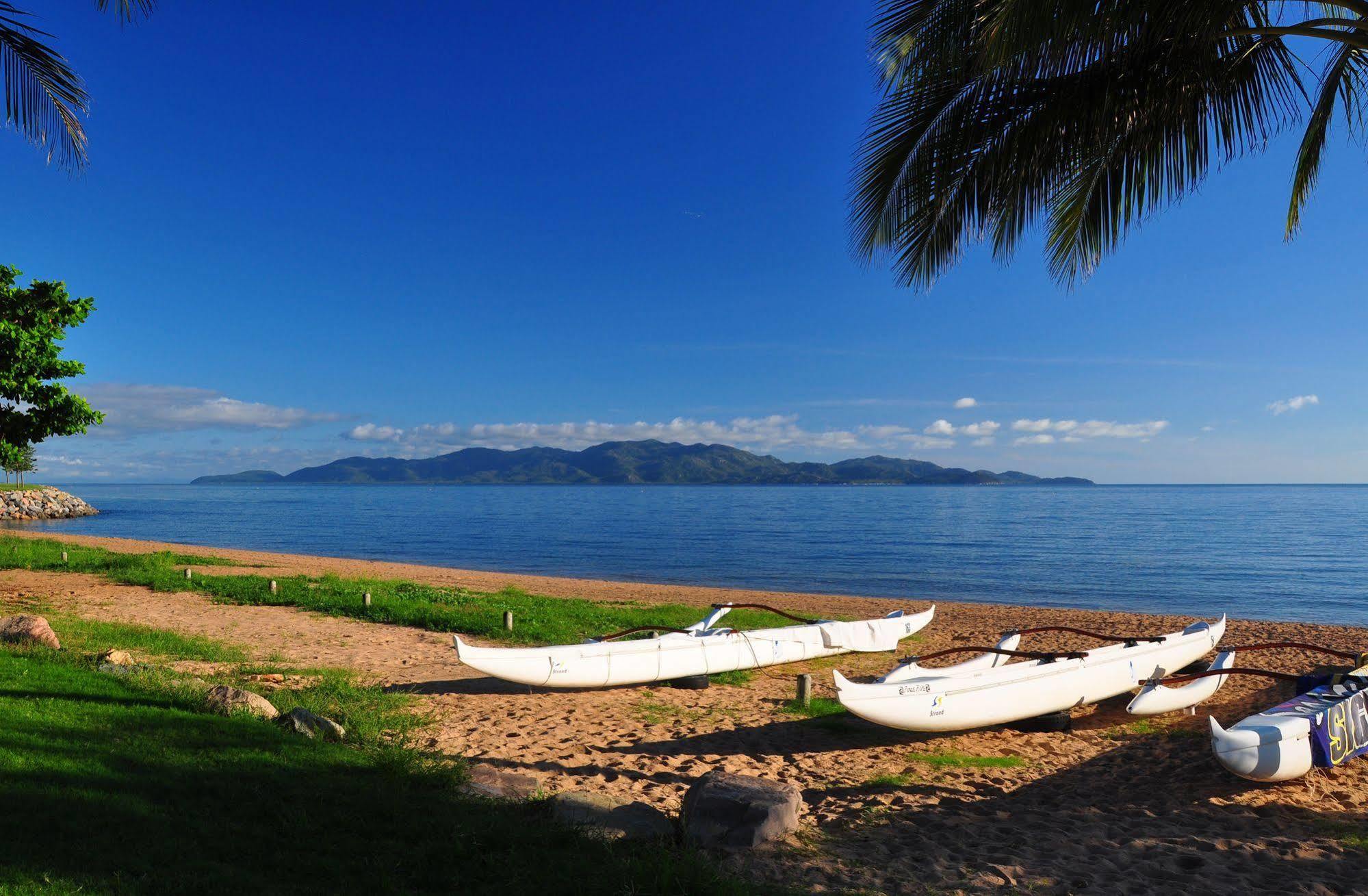 Aquarius On The Beach Townsville Dış mekan fotoğraf